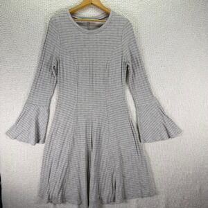 A Beautiful Soul Fit &‎ Flare Dress Bell Sleeve Plaid Casual Size S/M